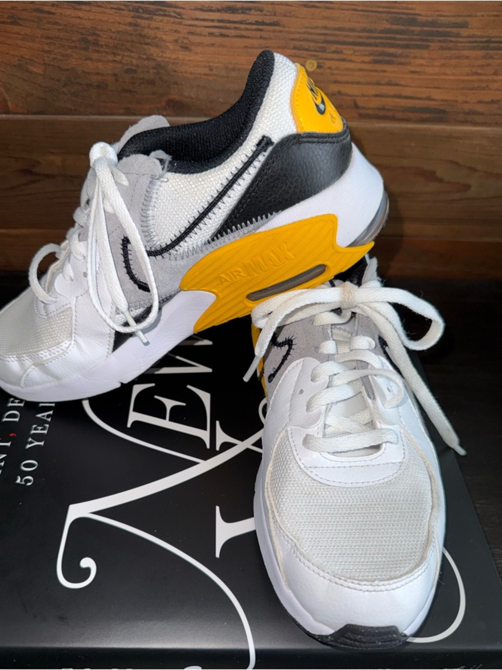 Nike Air Max Excee "White/University Gold”
